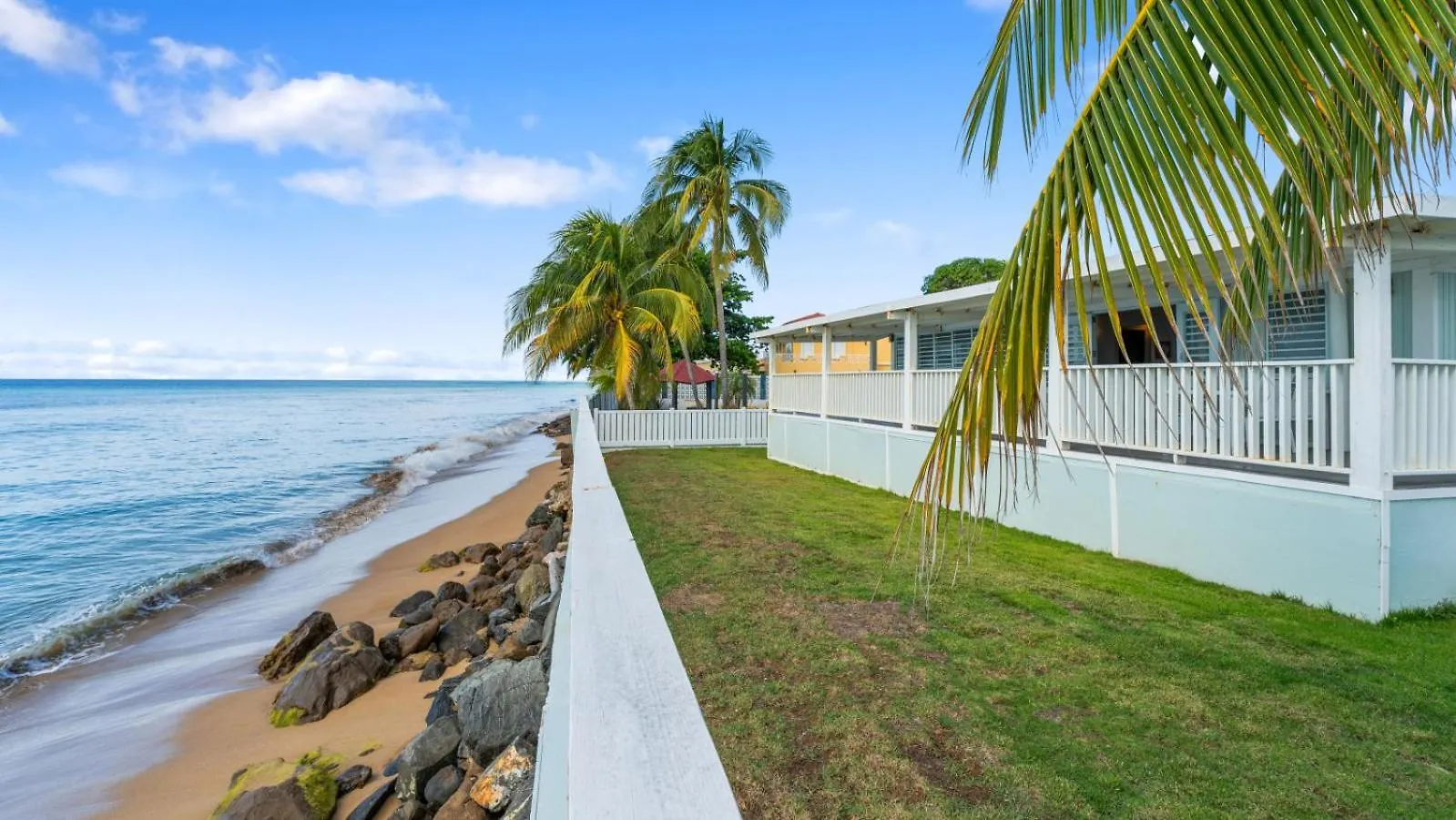 Danielas Beachfront House Rincon Porto Rico